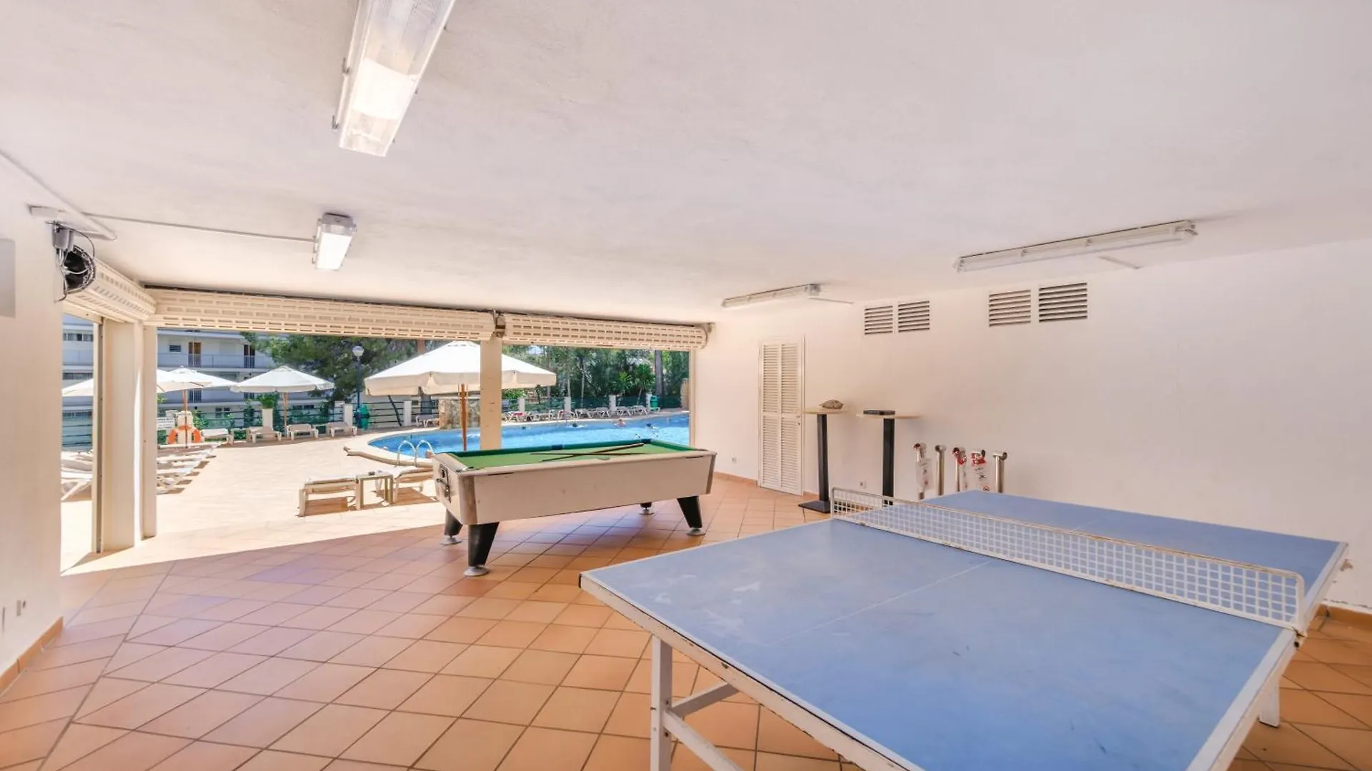 Apartamentos Vista Club Santa Ponsa 3*,  Spain
