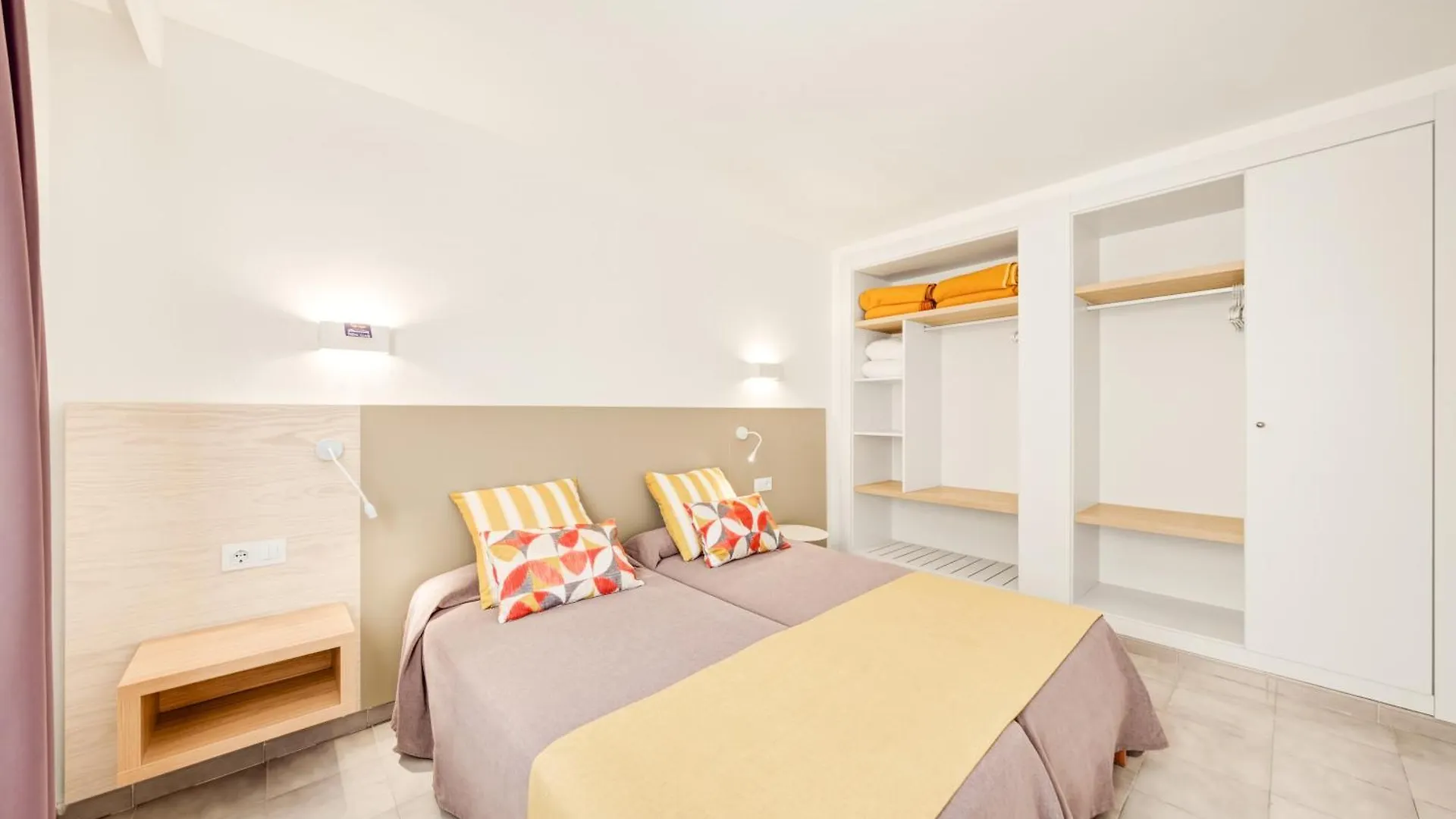Aparthotel Apartamentos Vista Club Santa Ponsa